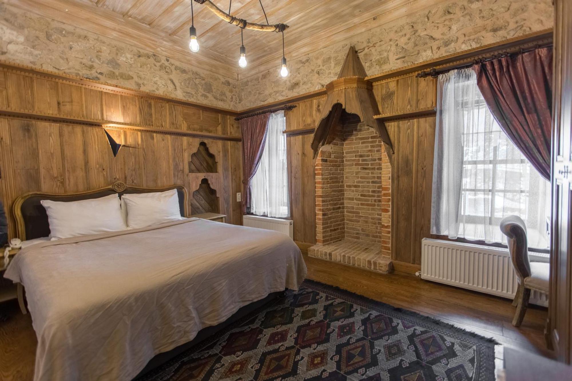 Isparta Historical Mansion Eskiciler Konagi - Cittaslow Egirdir Eksteriør billede
