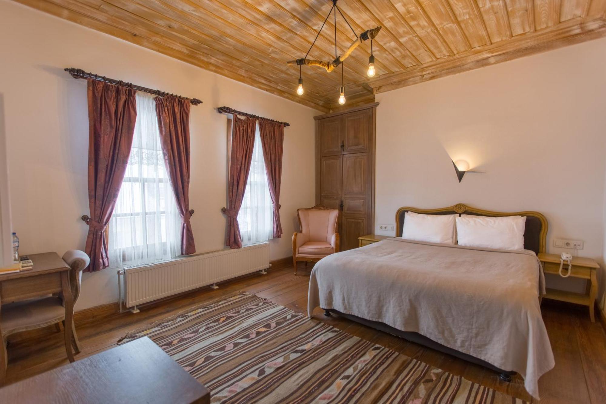 Isparta Historical Mansion Eskiciler Konagi - Cittaslow Egirdir Eksteriør billede