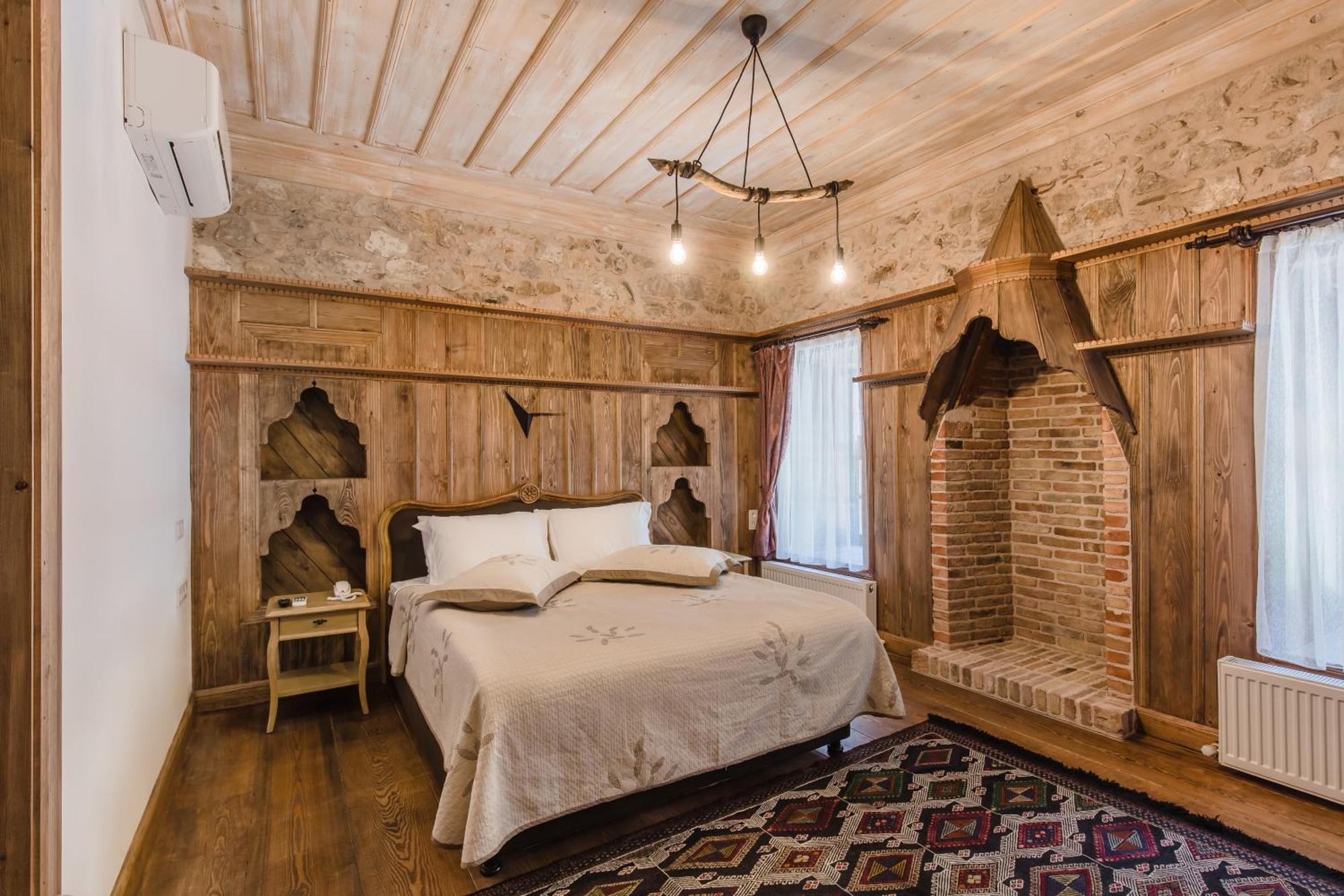 Isparta Historical Mansion Eskiciler Konagi - Cittaslow Egirdir Eksteriør billede