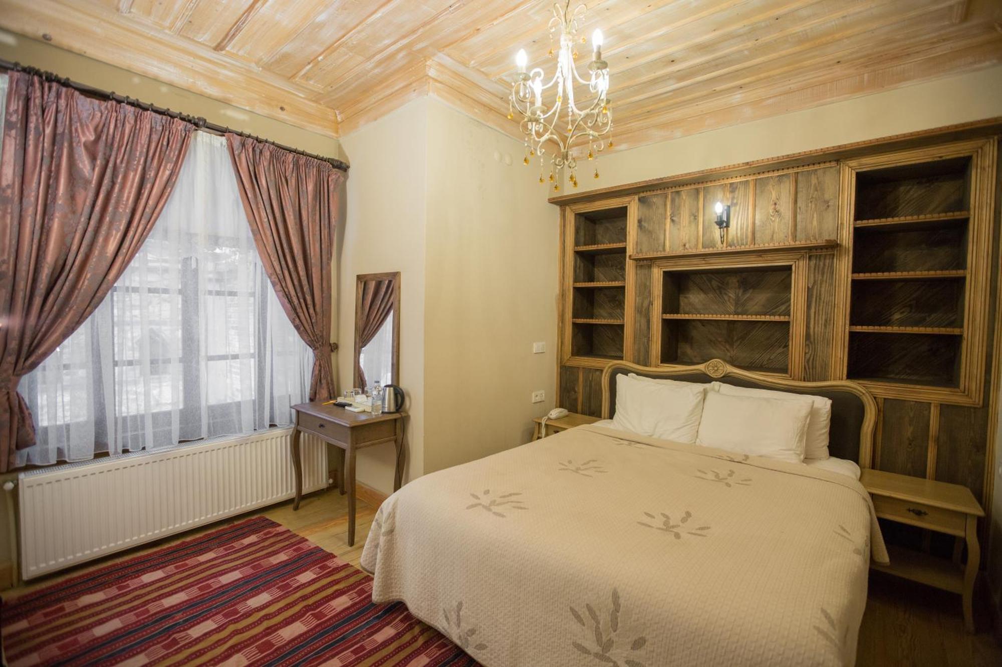 Isparta Historical Mansion Eskiciler Konagi - Cittaslow Egirdir Eksteriør billede