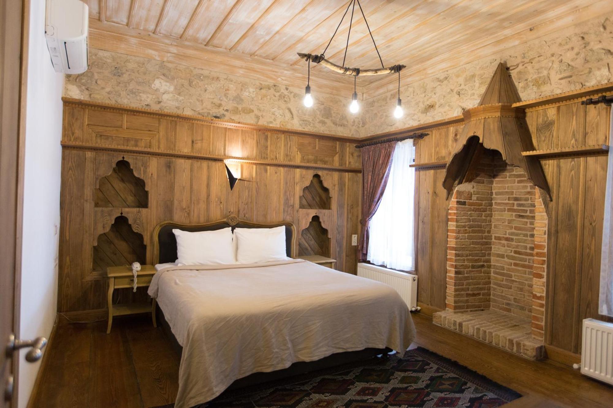 Isparta Historical Mansion Eskiciler Konagi - Cittaslow Egirdir Eksteriør billede