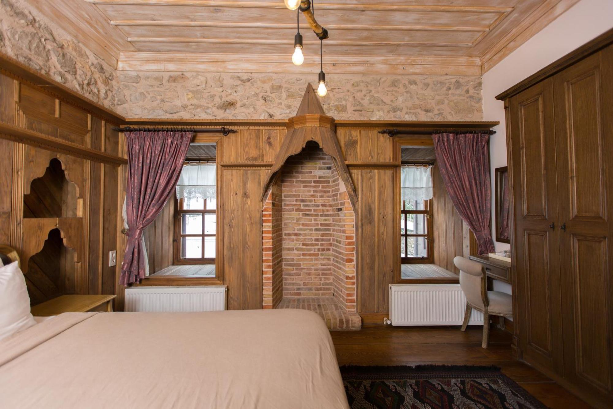 Isparta Historical Mansion Eskiciler Konagi - Cittaslow Egirdir Eksteriør billede
