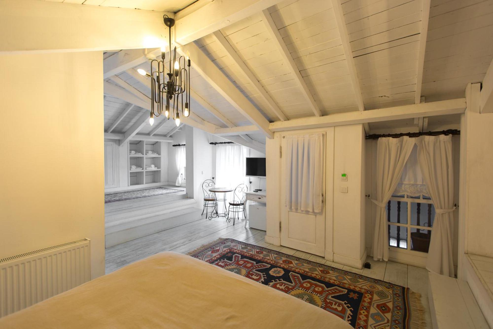 Isparta Historical Mansion Eskiciler Konagi - Cittaslow Egirdir Eksteriør billede