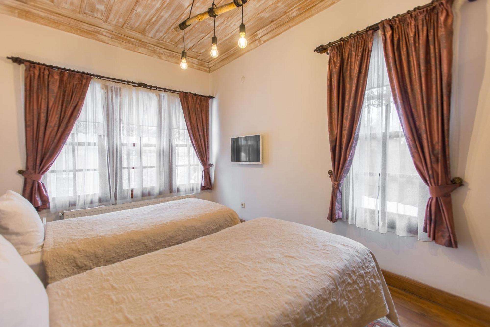 Isparta Historical Mansion Eskiciler Konagi - Cittaslow Egirdir Eksteriør billede