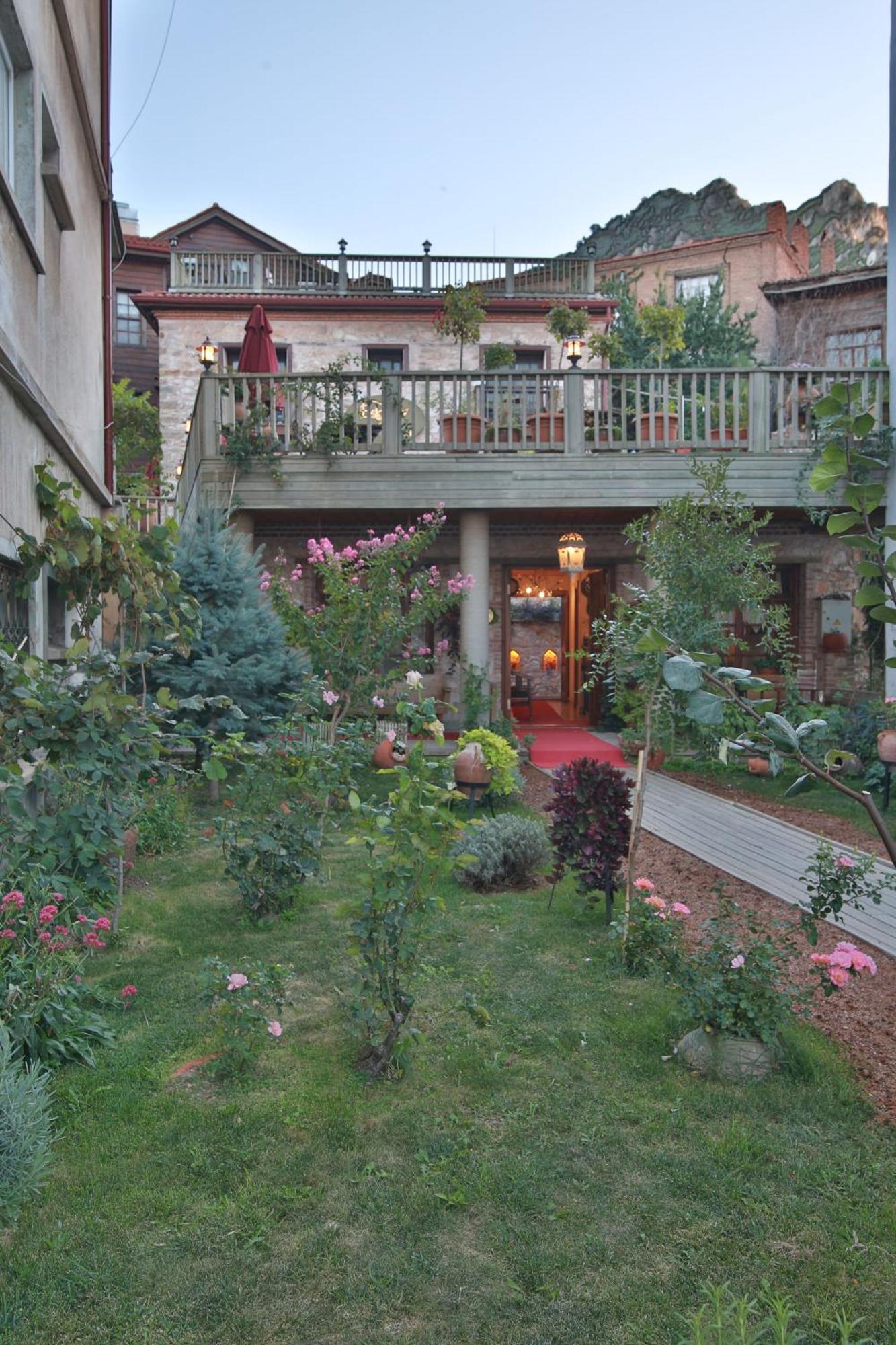 Isparta Historical Mansion Eskiciler Konagi - Cittaslow Egirdir Eksteriør billede