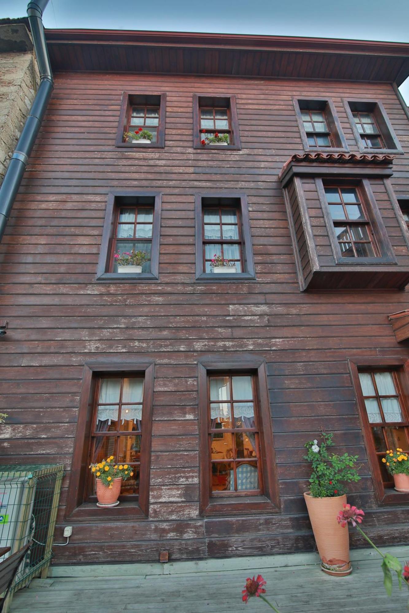 Isparta Historical Mansion Eskiciler Konagi - Cittaslow Egirdir Eksteriør billede